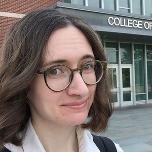 Meet your Posher, Abby